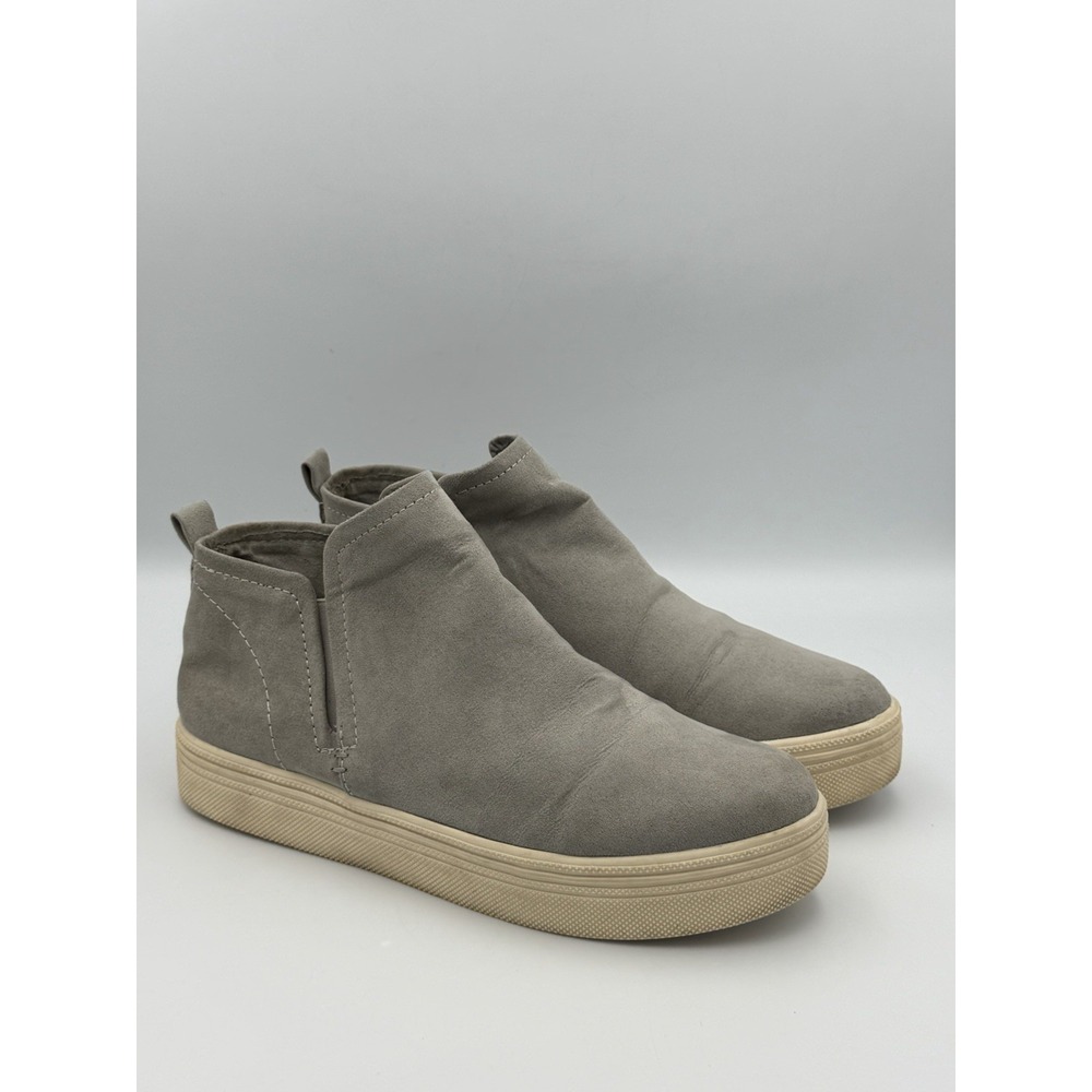 DV Dolce Vita Slip On Sneakers Womens Size 10 Gray Suede Ankle Boot Casual